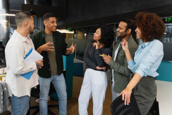 Webinar: Why ACTIVE© Leaders Prioritise and Delegate – Peas in a Pod group leadership training discussion